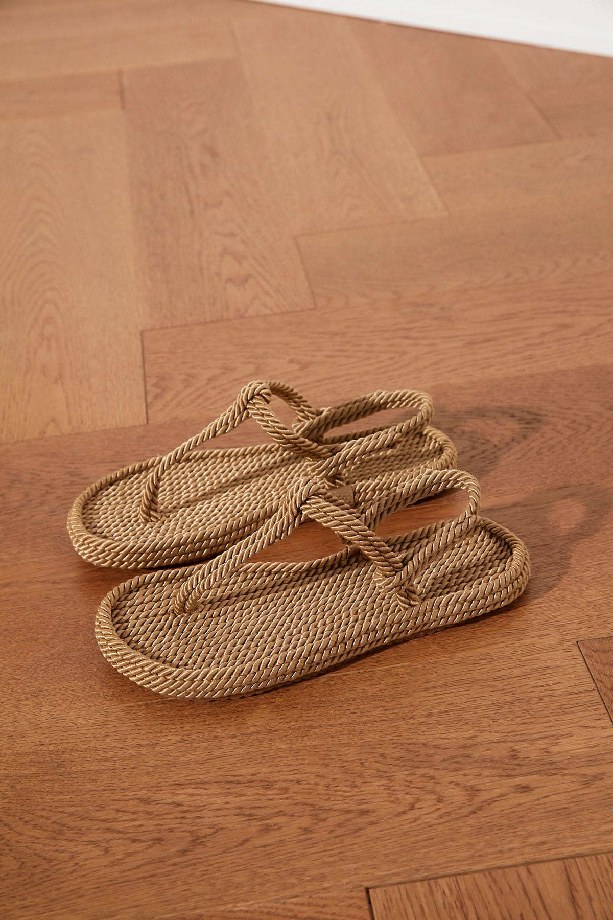 TRENDYOL SHOES Bej Hasır Halat İpli Kadın Sandalet TAKSS21SD0001