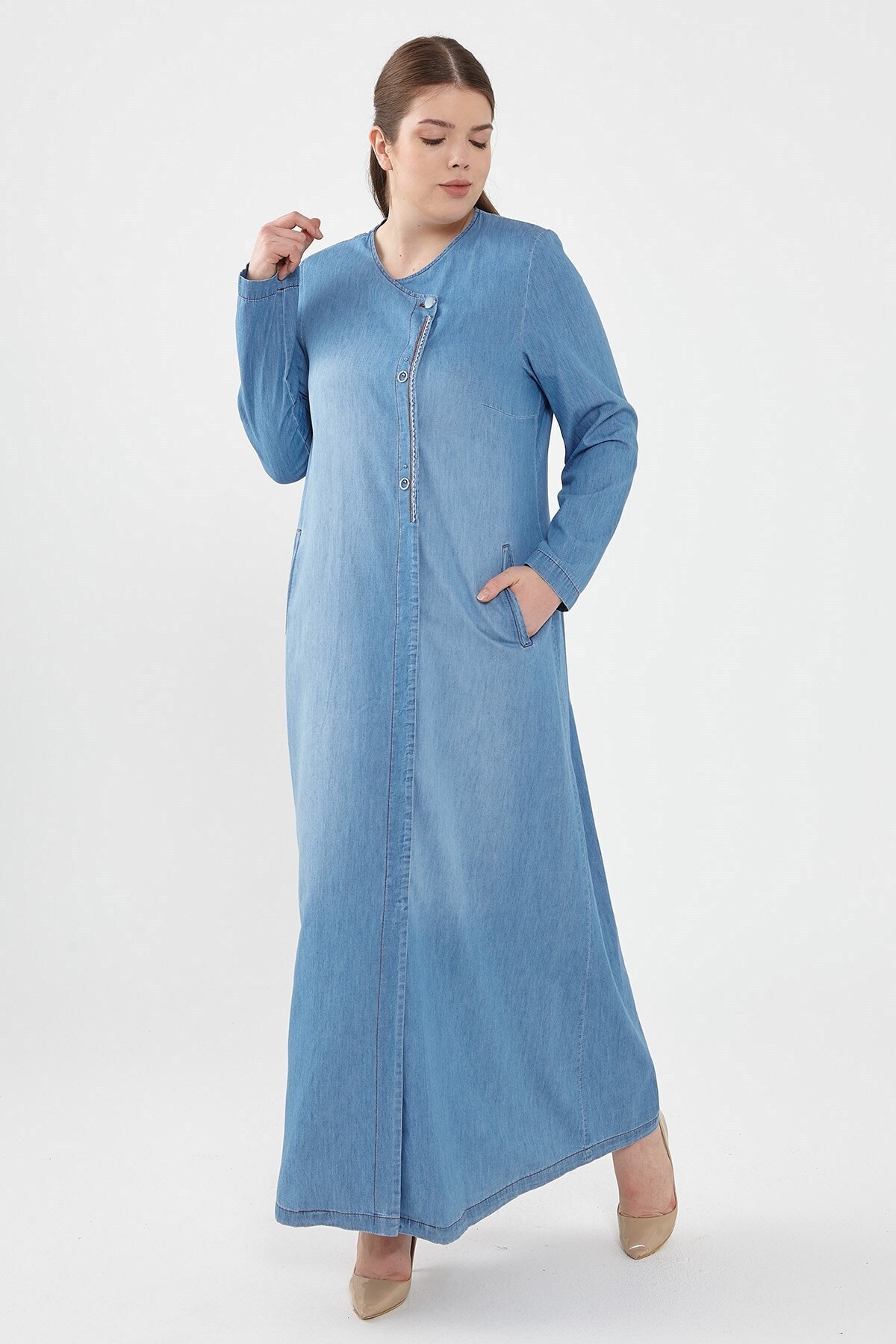 Nihan Kadın Açık Mavi Büyük Beden Pardesü