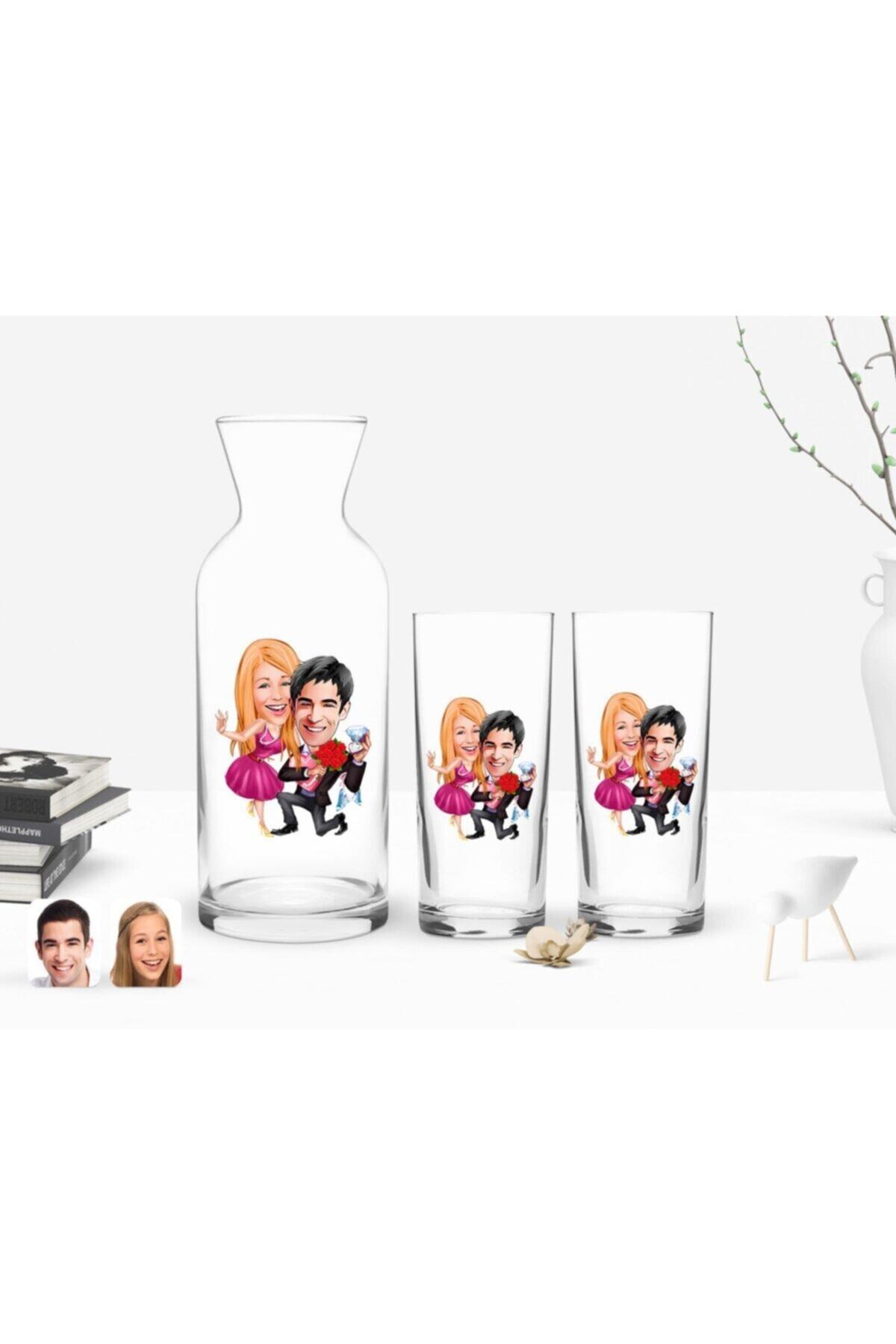 BK Kişiye Özel Renkli Baskılı Sevgililer Karikatürlü Ikili Rakı Bardağı ve Karaf Hediye Seti-9