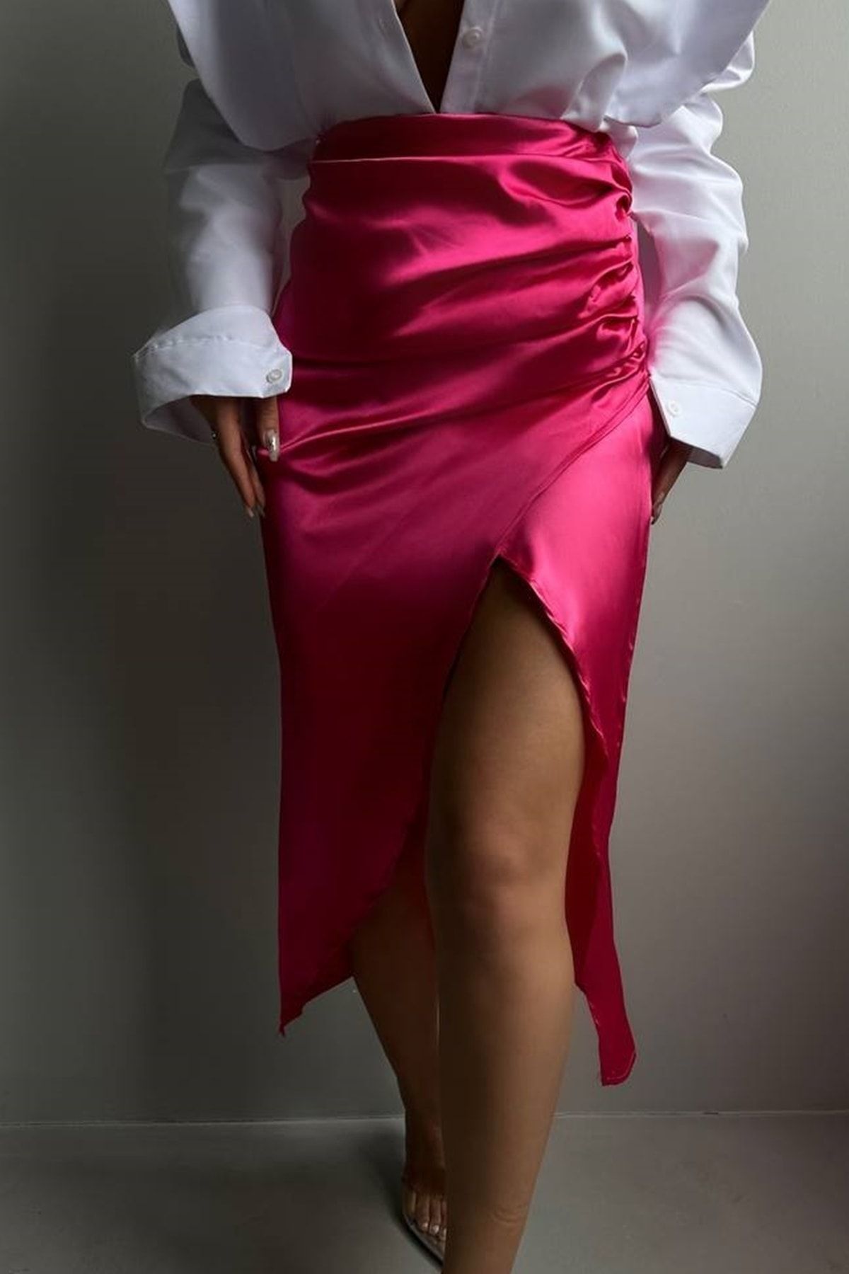 Pink midi skirt with split shop