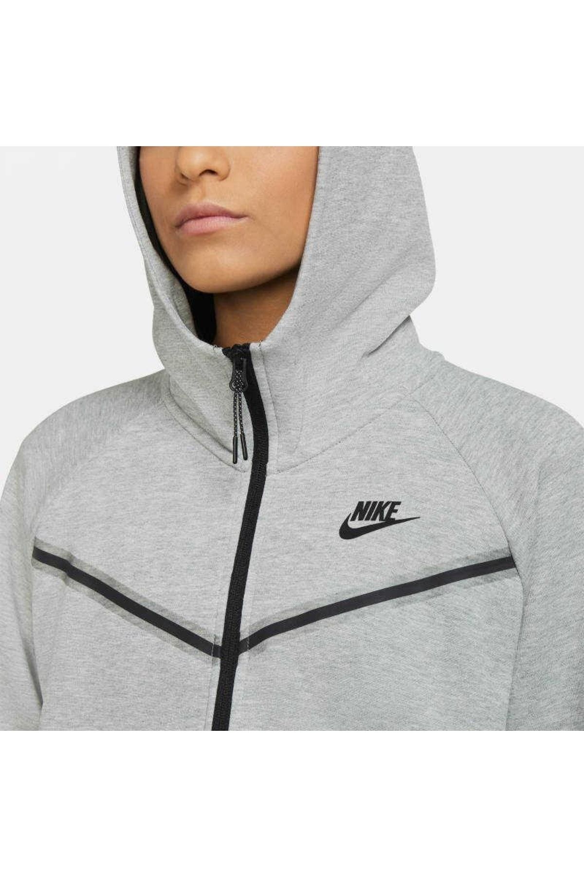 Nike cw4298 2025