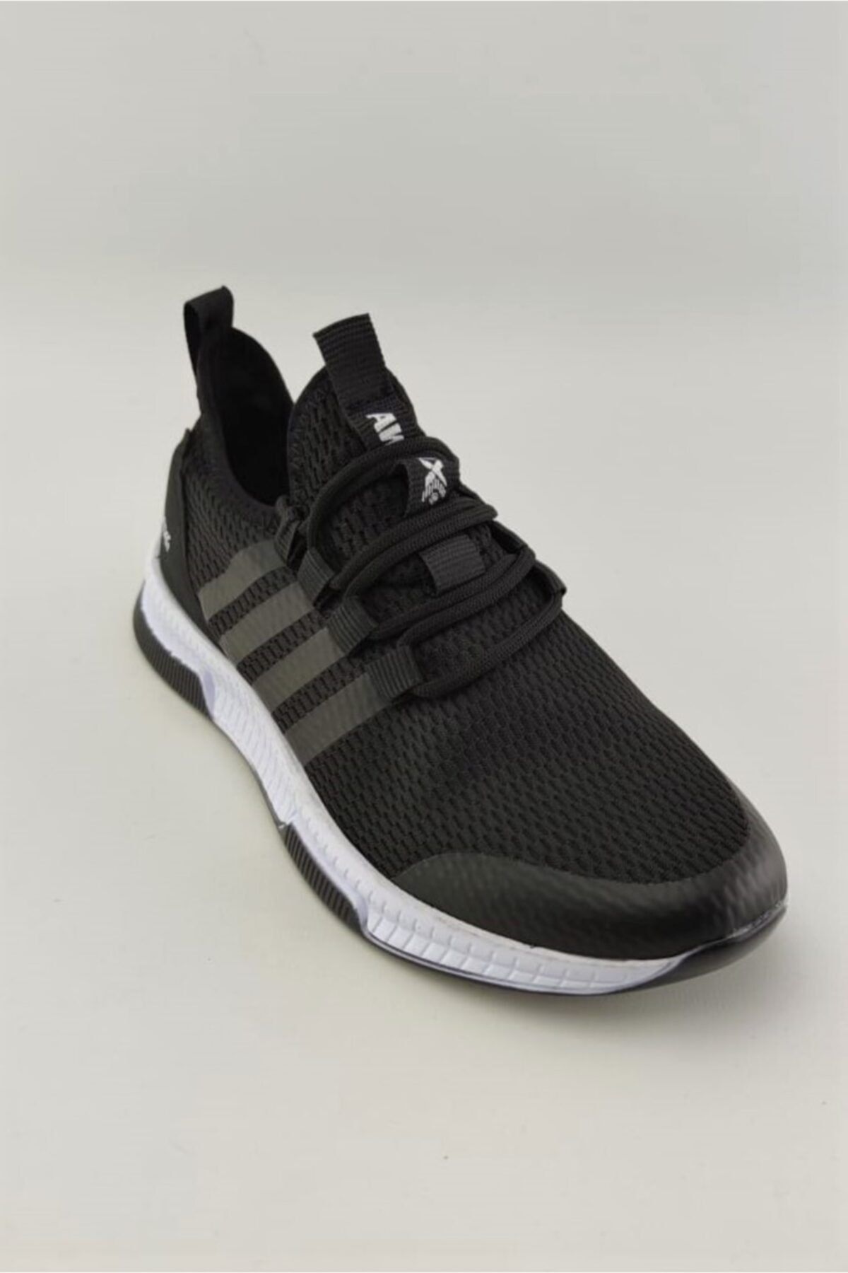 Awidox Unisex Siyah Beyaz Tabanlı Spor Ayakkabı