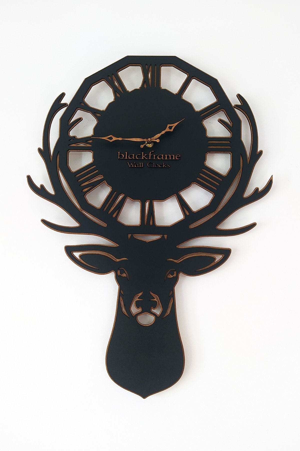 Blackframe King Deer Özel Dekor Duvar Saati- Siyah