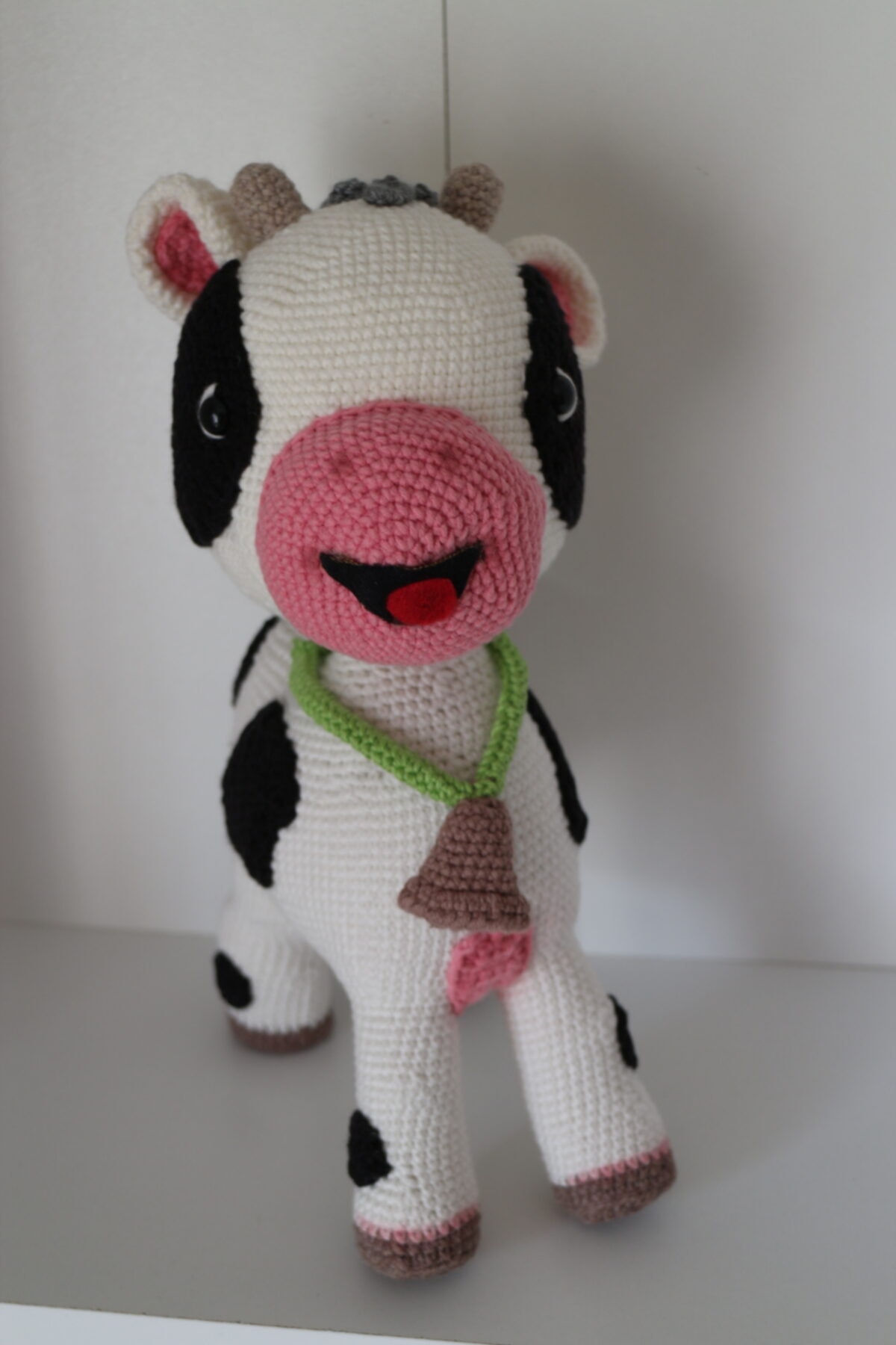 minimal örgü Minimal Ev Amigurumi Yavru Inek