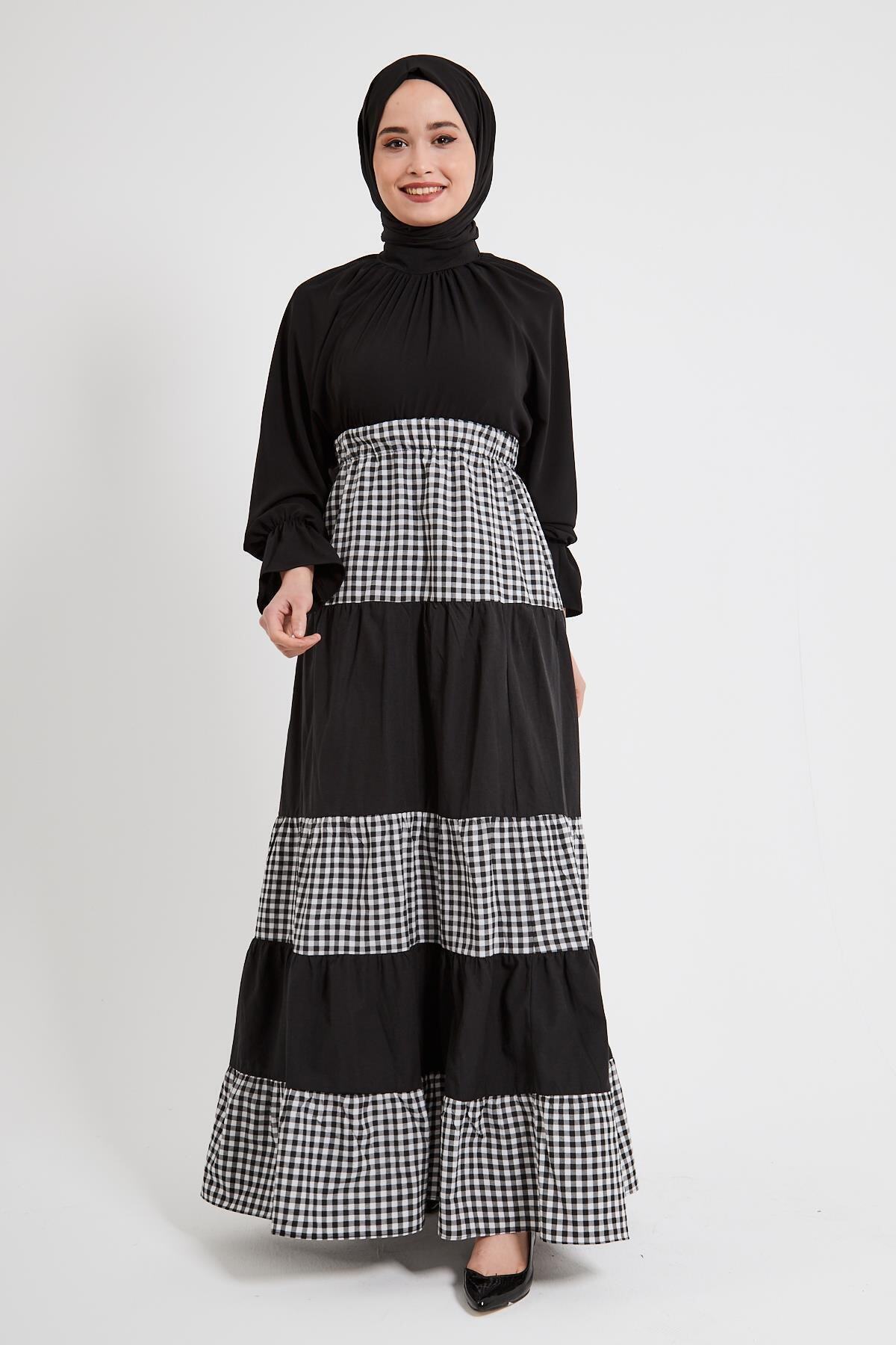 Şule Giyim Kadın Siyah Beli Lastikli Kare Desenli Etek