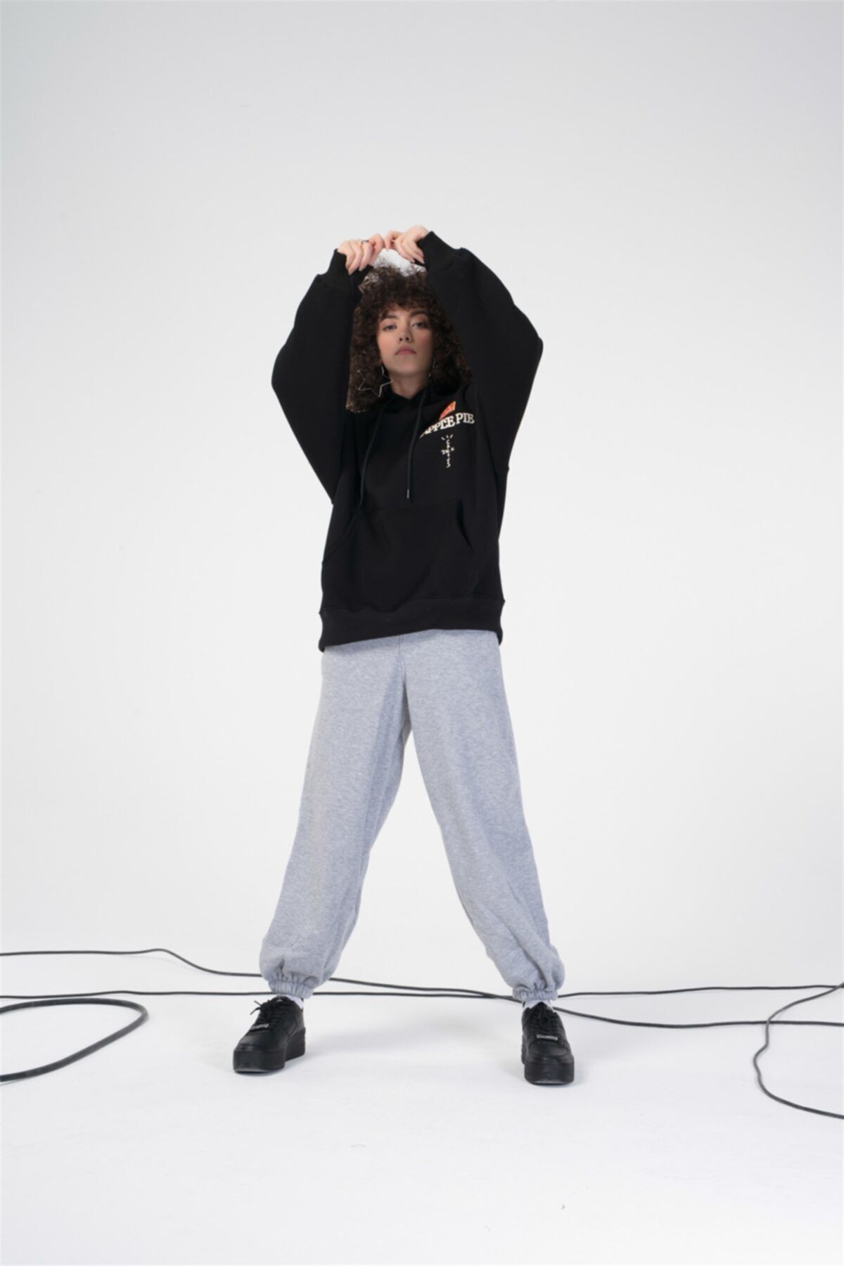 Trendiz Unisex Siyah Cactüs Travis Mc Sweatshirt