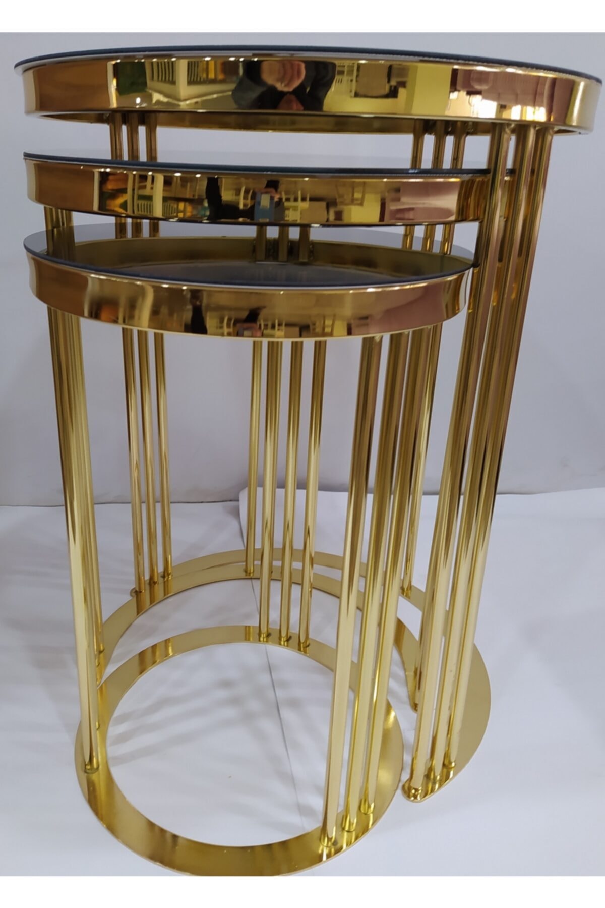 BENGİ TİCARET Bengi Brc C Zigon Sehpa Metal Transmisyon Gold Renkli Siyah Düz Cam