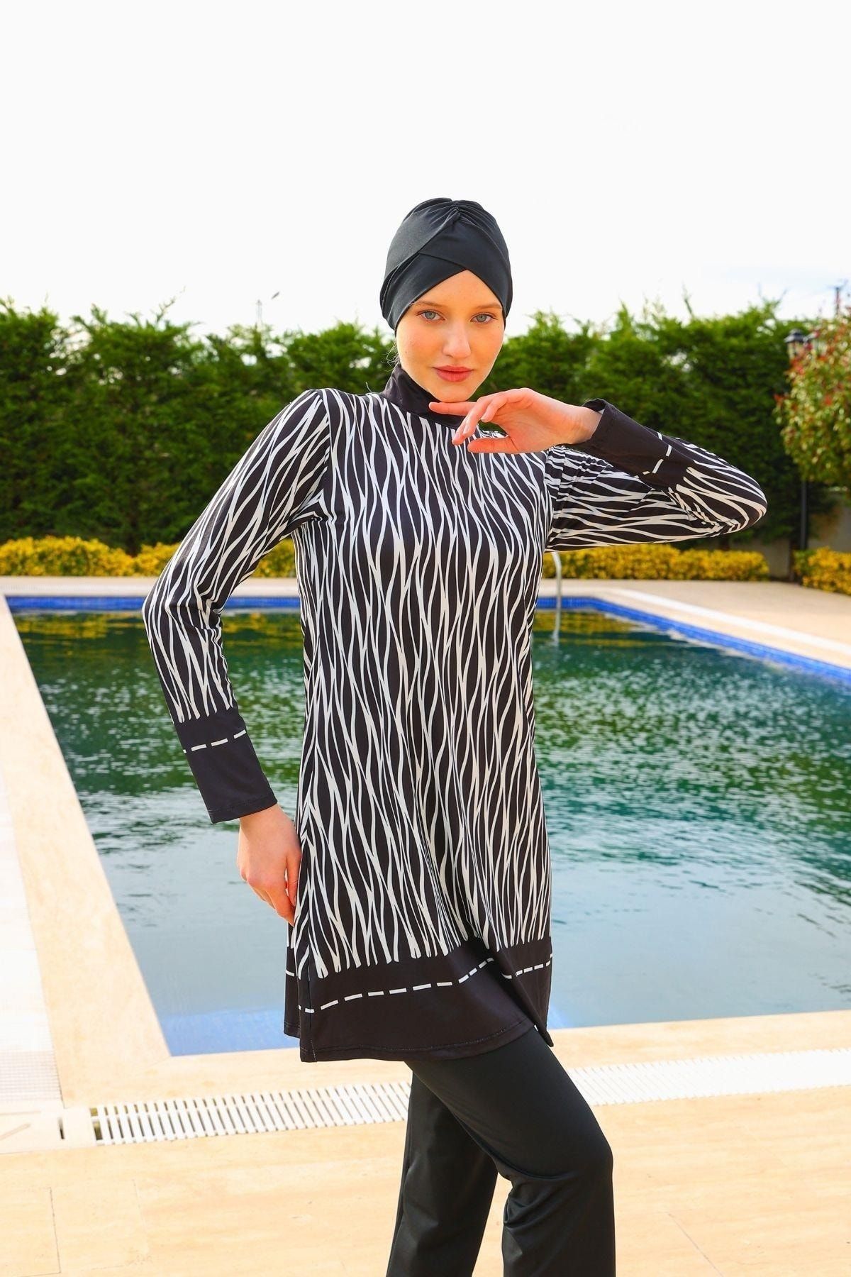 Modanisa swimming costume top
