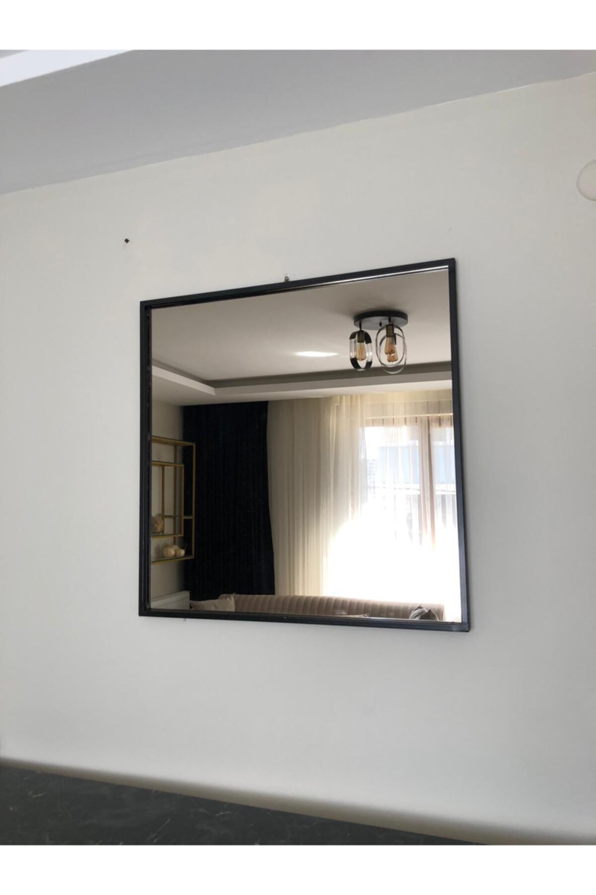 Ms Metal Çerçeveli Kare Ayna