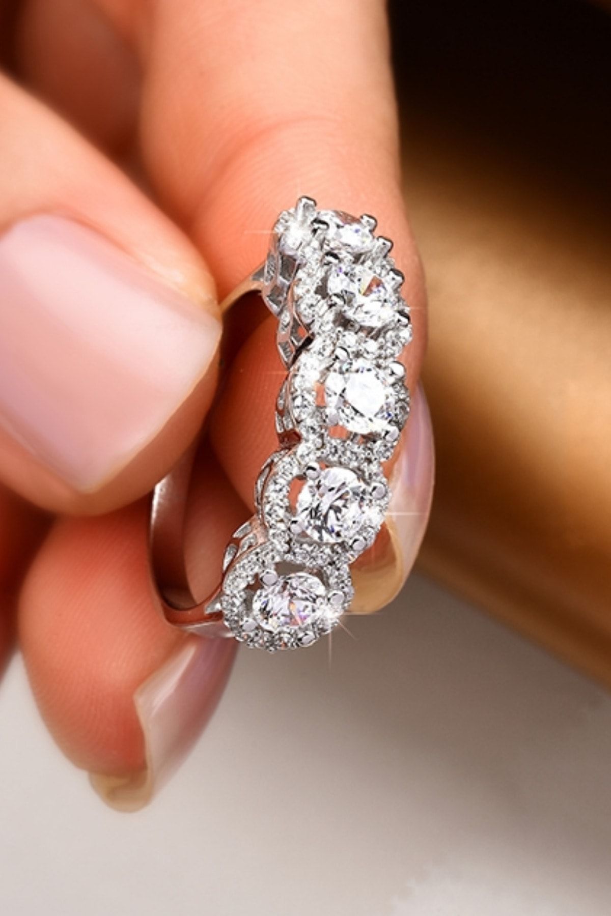 Crystal Diamond Zirconia Labaratuvar Pırlantası 2 Carat Beştaş Yüzük