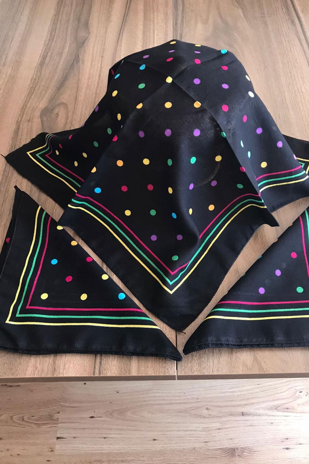 indirimsepeti Renkli Puantiyeli Bandana Fular Kafa Bandı