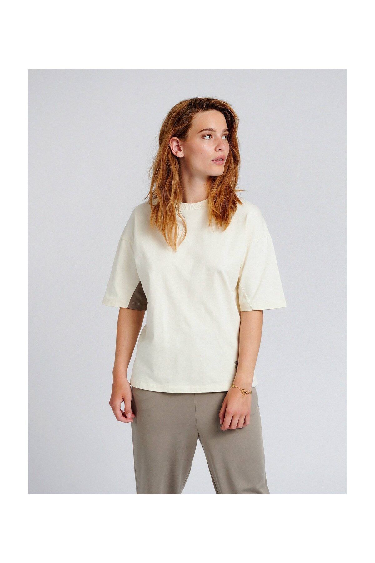 HUMMEL ROOFTOP T-SHIRT