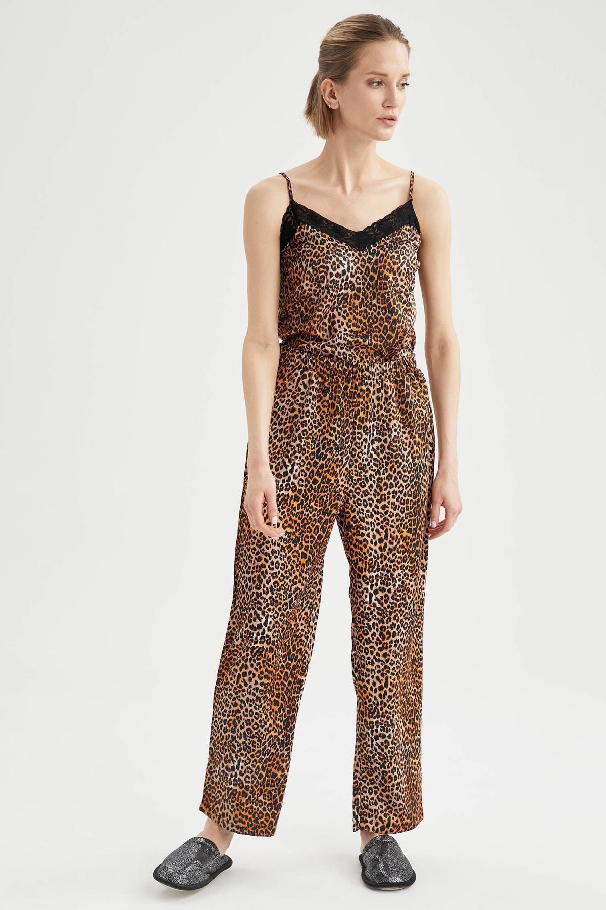 DeFacto Leopar Desenli Relax Fit Saten Pijama Altı