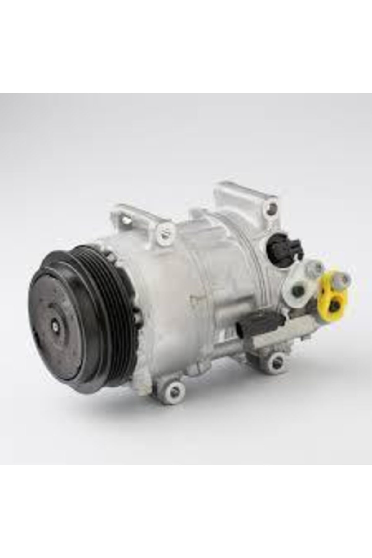 DENSO Klima Kompresörü Mercedes A180 (09-12) A200 (04-12)