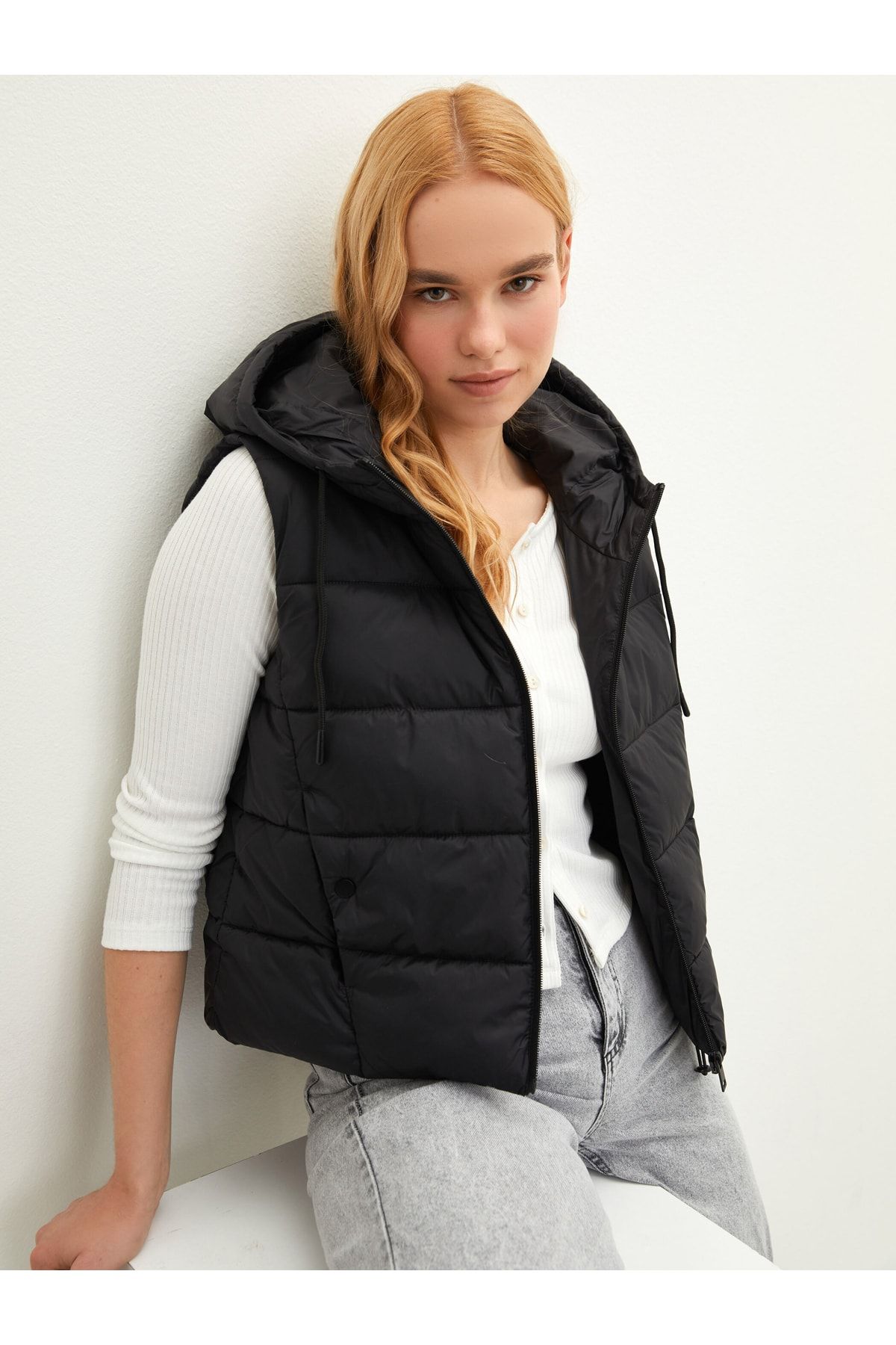 LC Waikiki Vest Green Puffer Trendyol