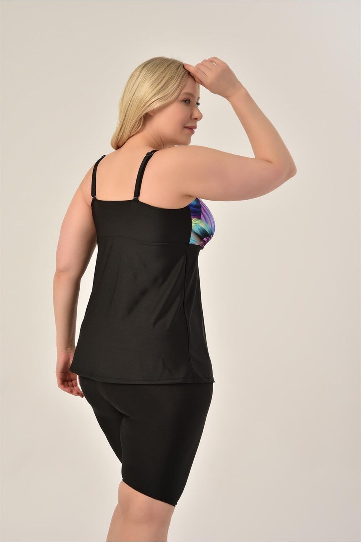 AQUAVİVA Women's Plus Size Black Disco Pattern Tankini with Double Breasted  Detail Shorts - Trendyol