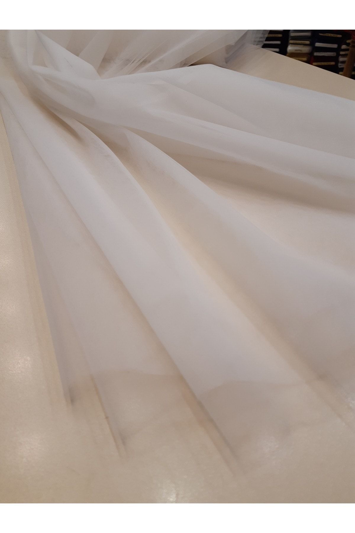 Safir Kumaş Üst Kalite Esneklik Kırık Beyaz Renk Hayal Tül Türban Tasarım Kına Kaftan