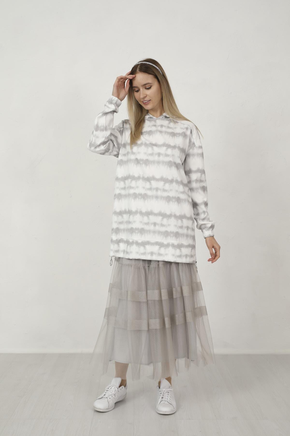 Moodbasic Batik Desenli Krep Sweatshırt