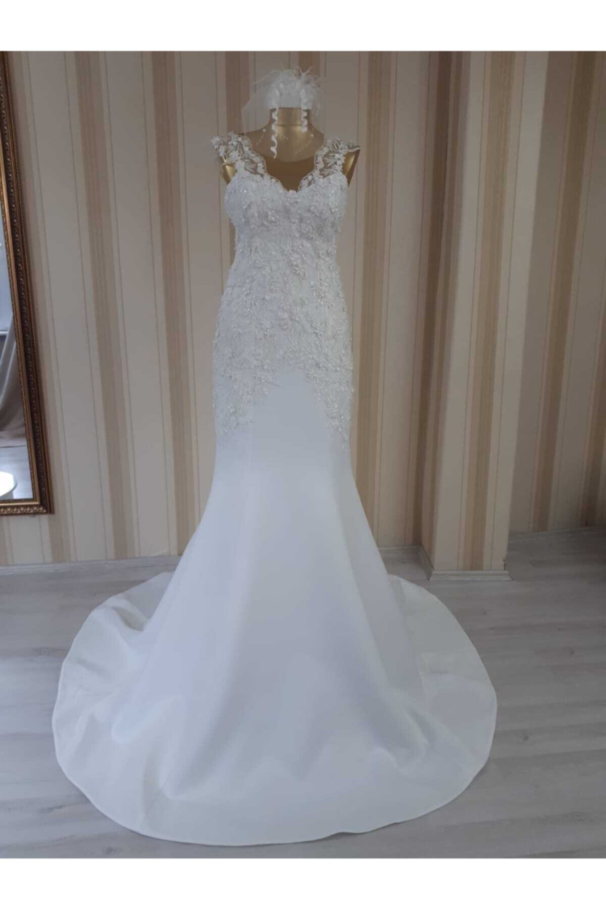 Yasemin Boz Moda ve Tasarım Kadın Inci Gelinlik