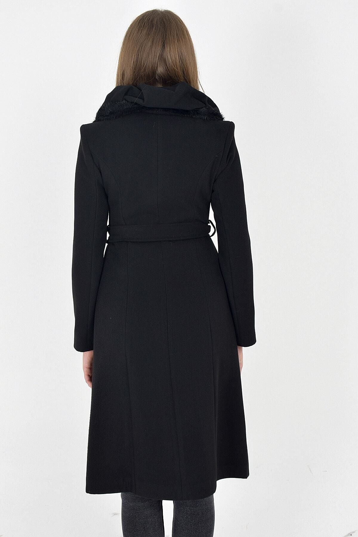 Butik Vedat Kadın Siyah Yaka Kürklü Kaşe Kaban 57272