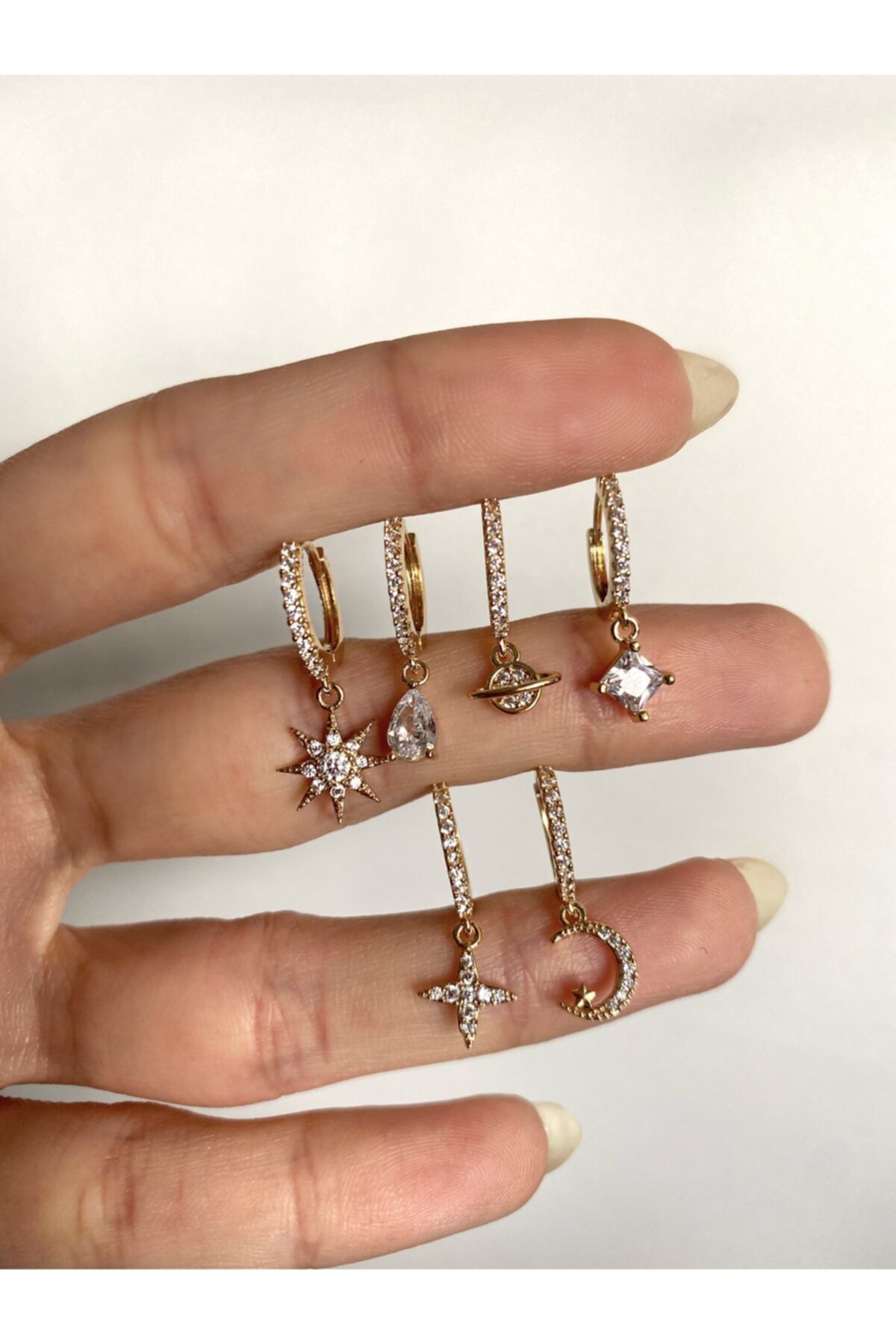 Okkostore Kadın Mini Charmlı 6’lı Küpe Seti