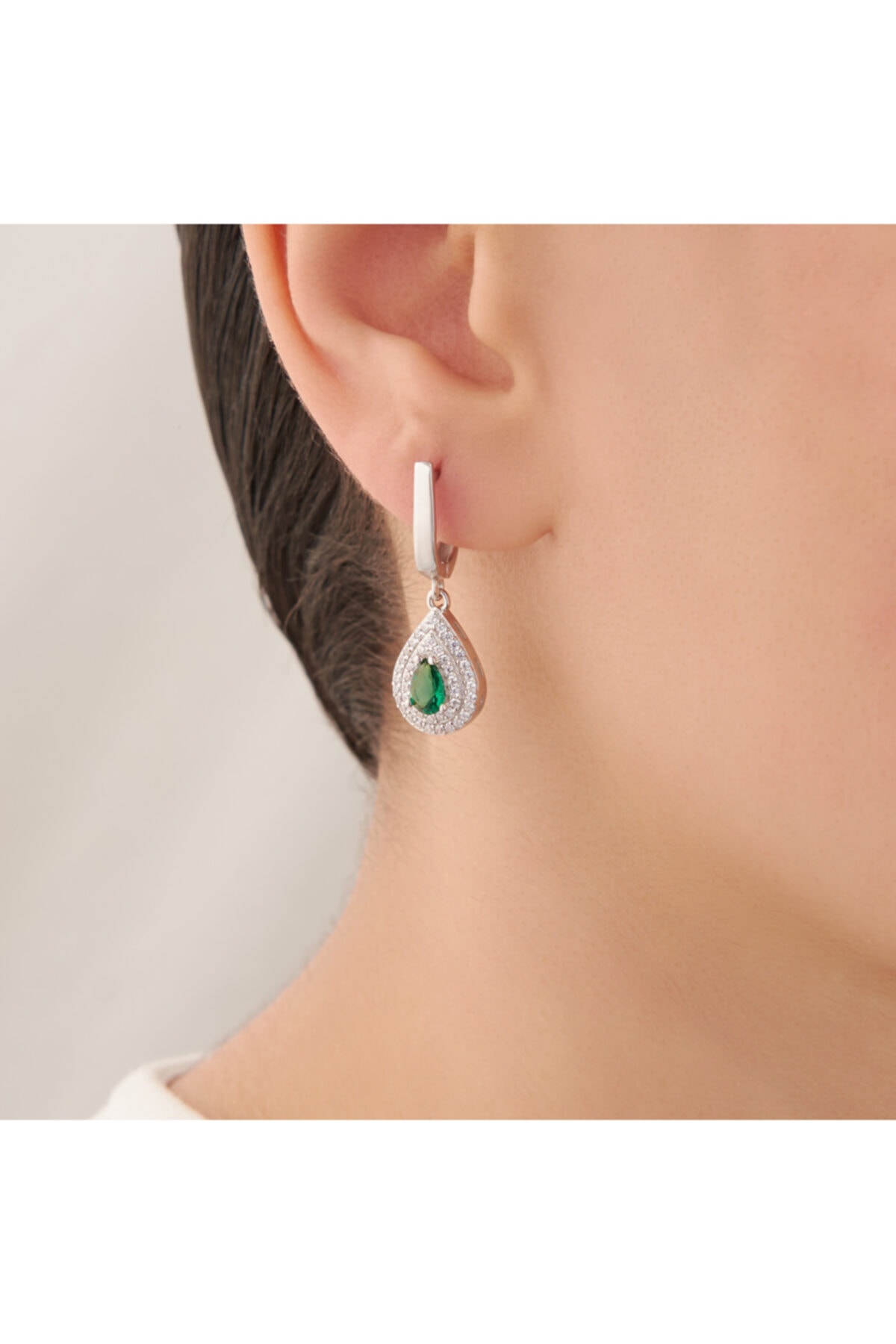 Siset Gümüş 925 Ayar Zümrüt Taşlı Damla Gümüş Küpe