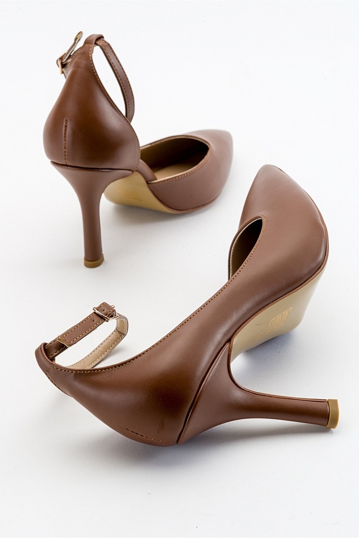 Dark brown heels discount shoes