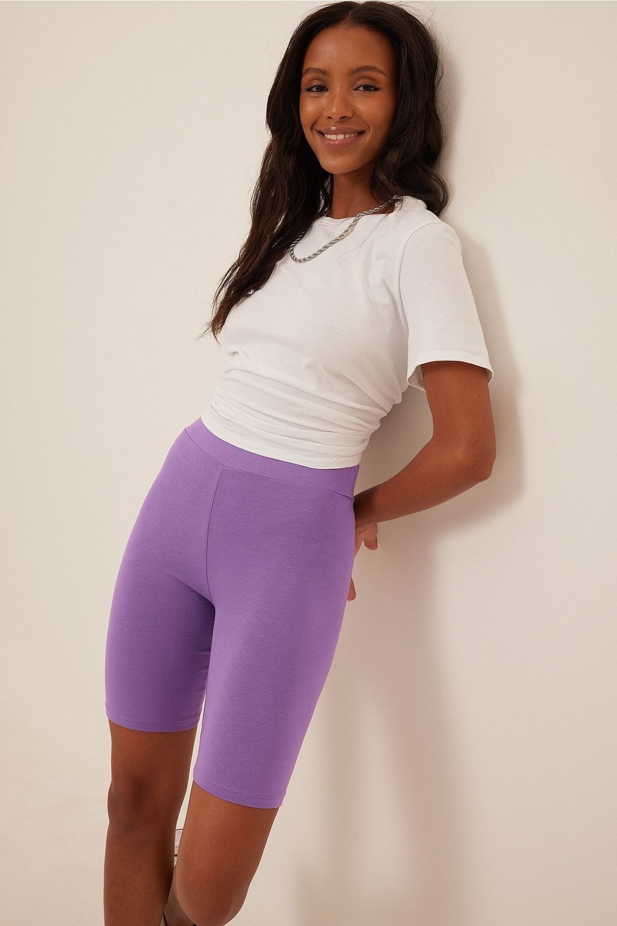 NA KD Shorts Purple Normal Waist Trendyol