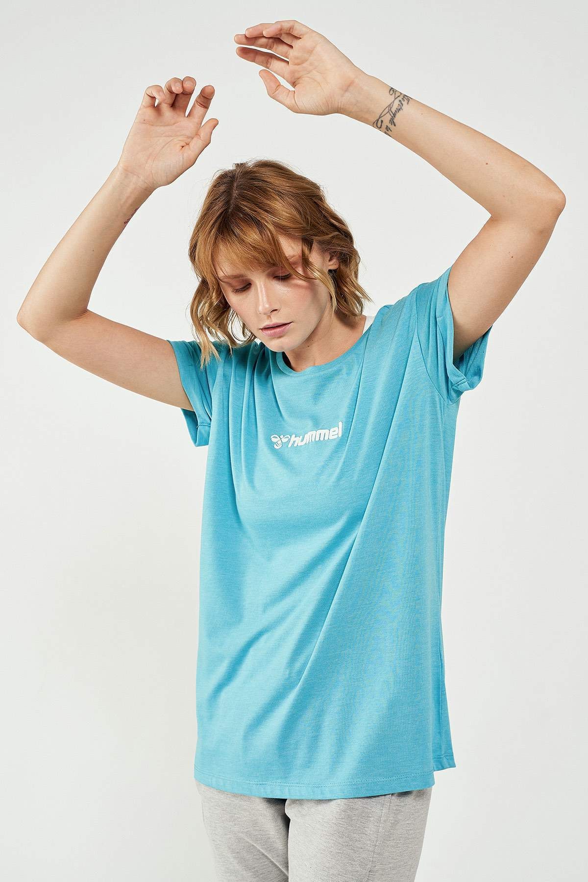 HUMMEL HMLVERANSO Mavi Kadın T-Shirt 101085886
