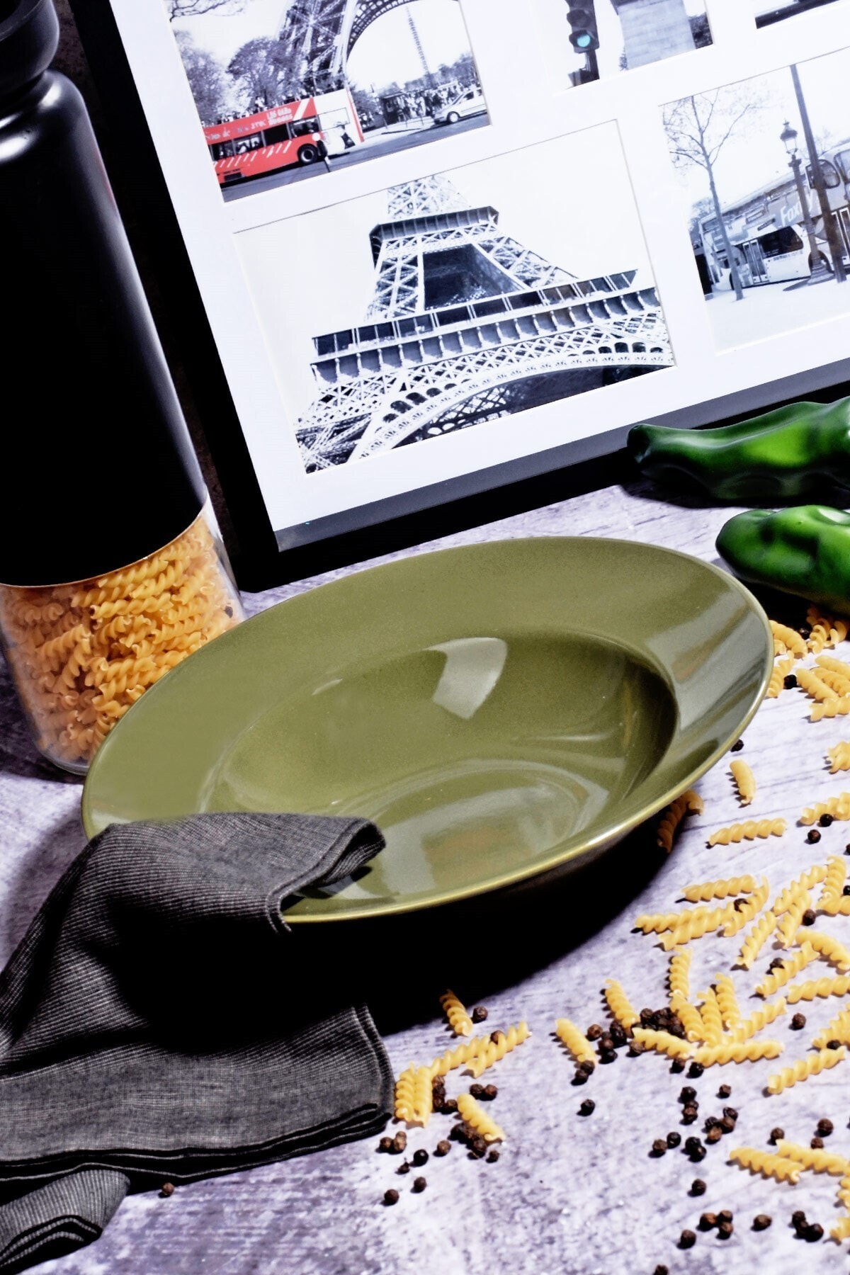 Porselen Diyarı Makarna Tabağı Yeşil 26cm