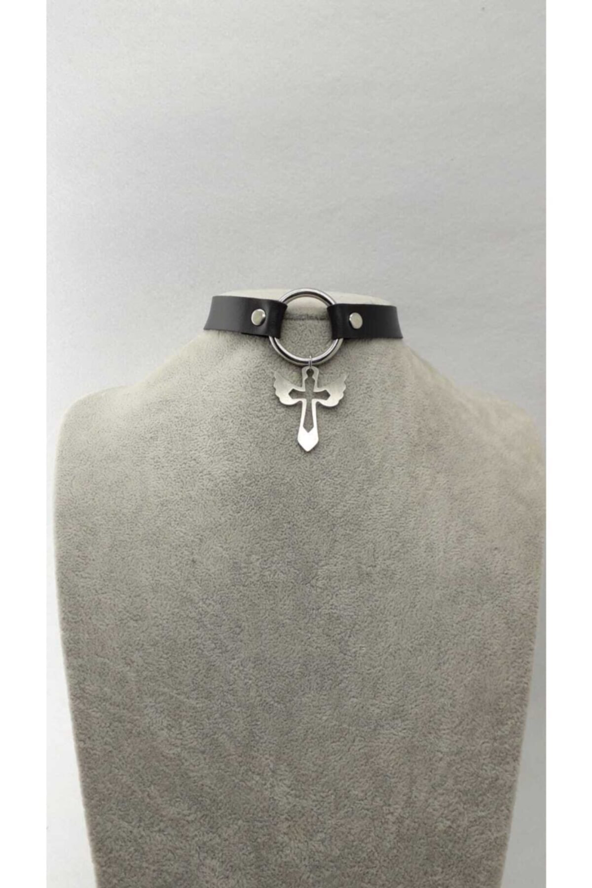 Fugusugu Gotik Haçlı Choker