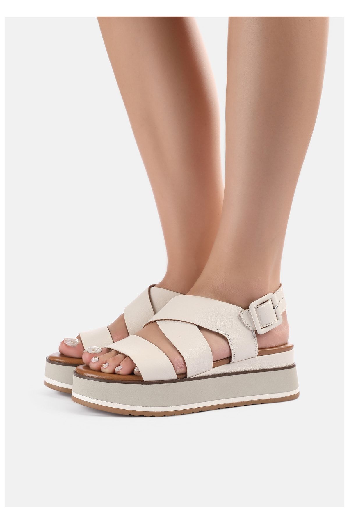 Inuovo Sandals Beige Flat Trendyol