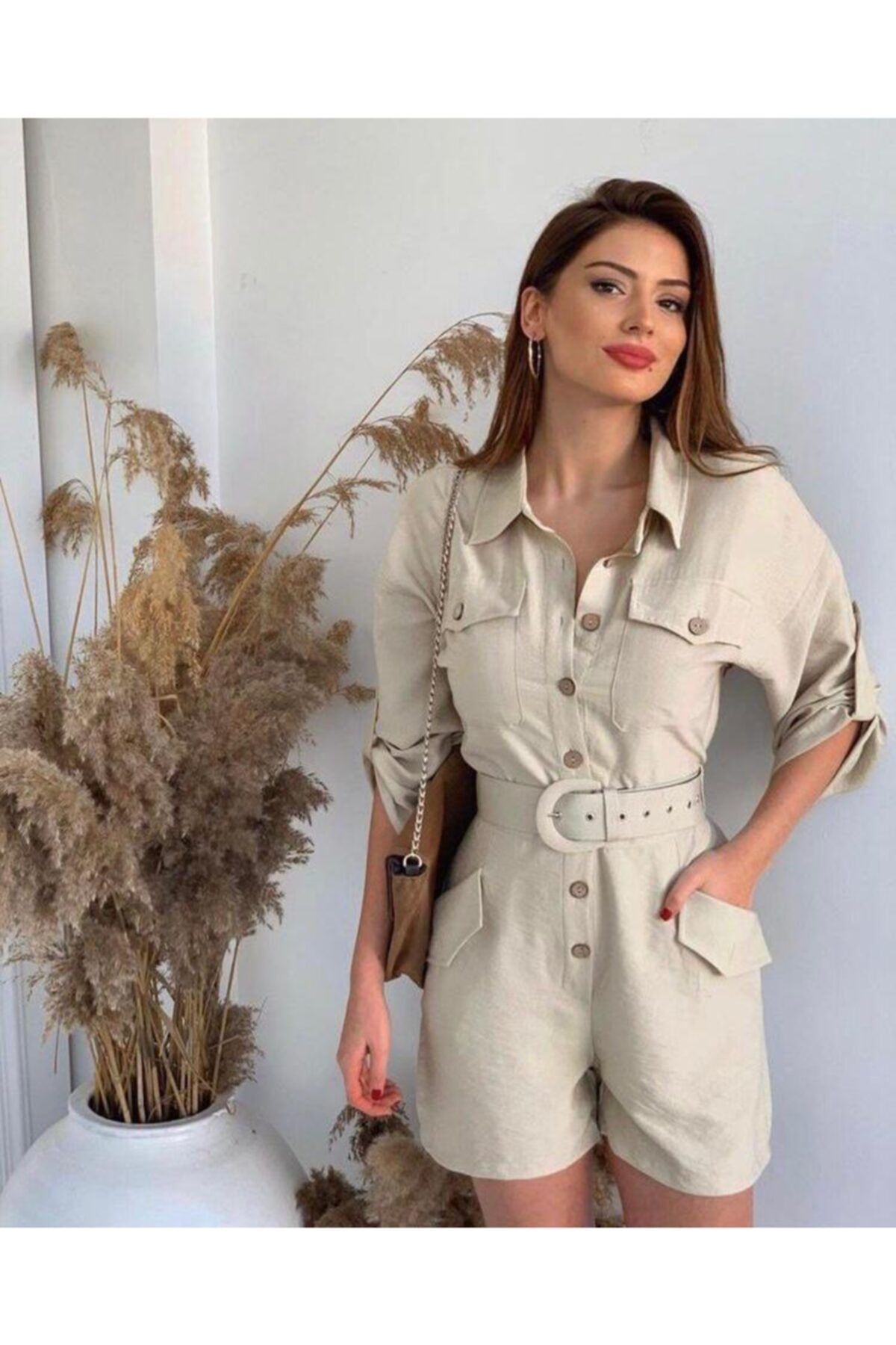Limon butik Kadın Bej Kemer Detaylı Şort Tulum