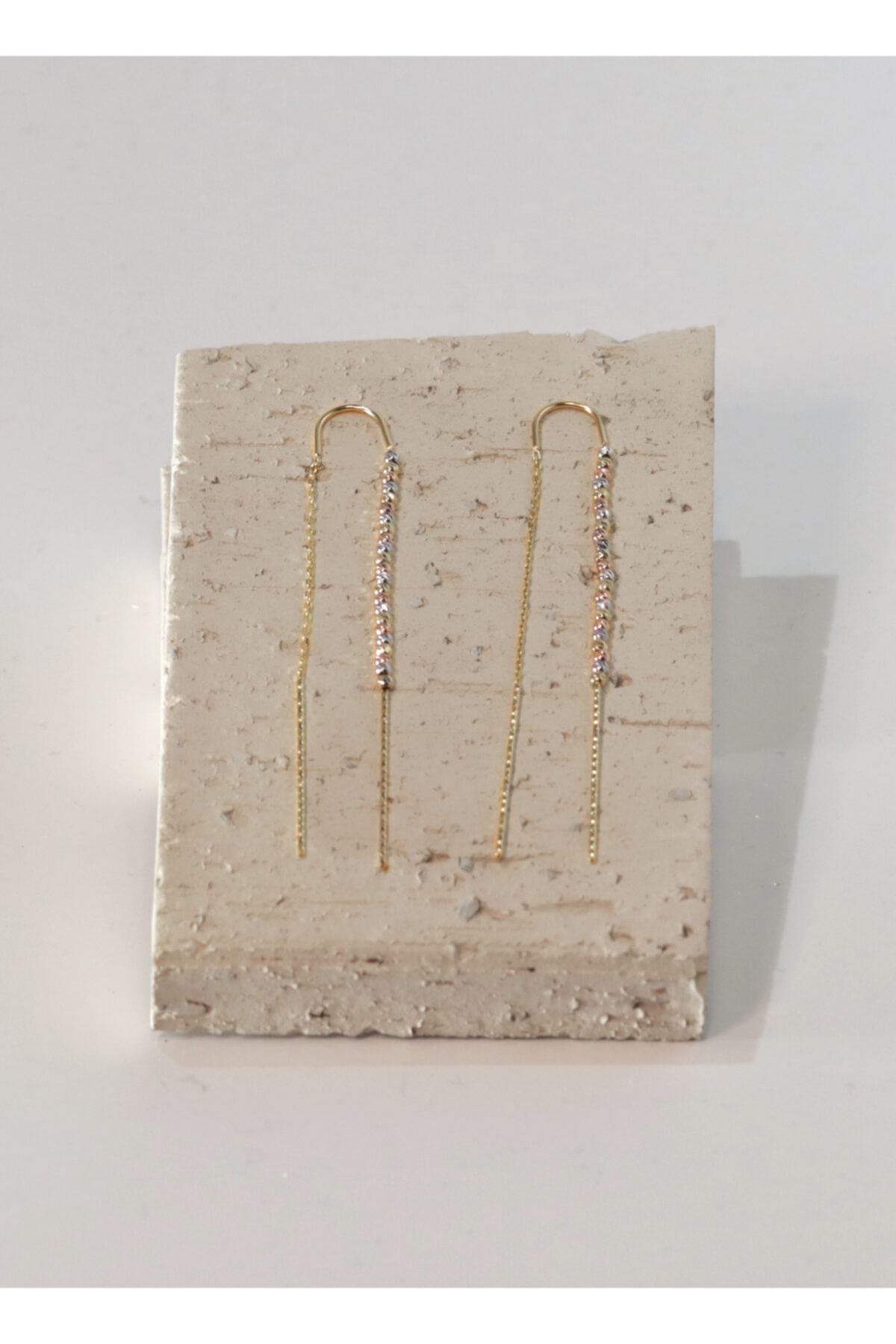 Rie Lie Gold and Jewelry Ince Uzun Sallantılı Küpe