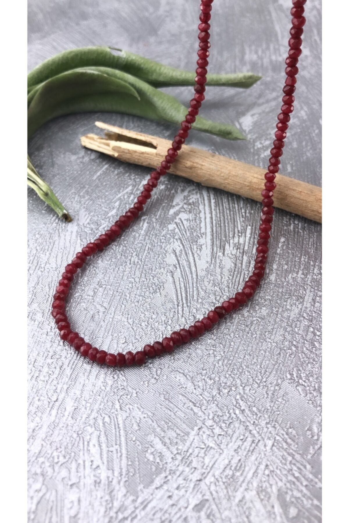 Joel Jewelry Yakut Taşlı Altın Kaplamalı Chocker Gümüş Kolye