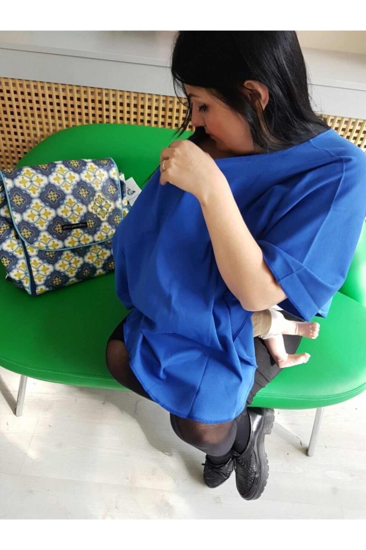 Neko Çok Amaçlı Emzirme Örtüsü - Indigo Mavisi