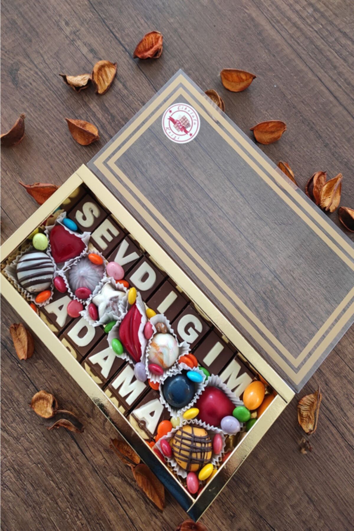 Callebaut 'sevdiğim Adama Yazılı ' Isımlı Resımlı Hedıyelık Özel Cıkolata Kutusu