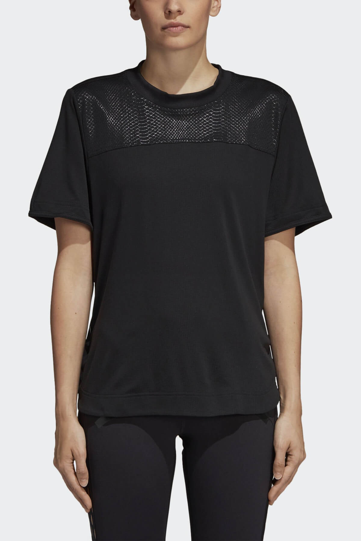 adidas Kadın T-Shirt  - Train Clmch T  - CZ5790