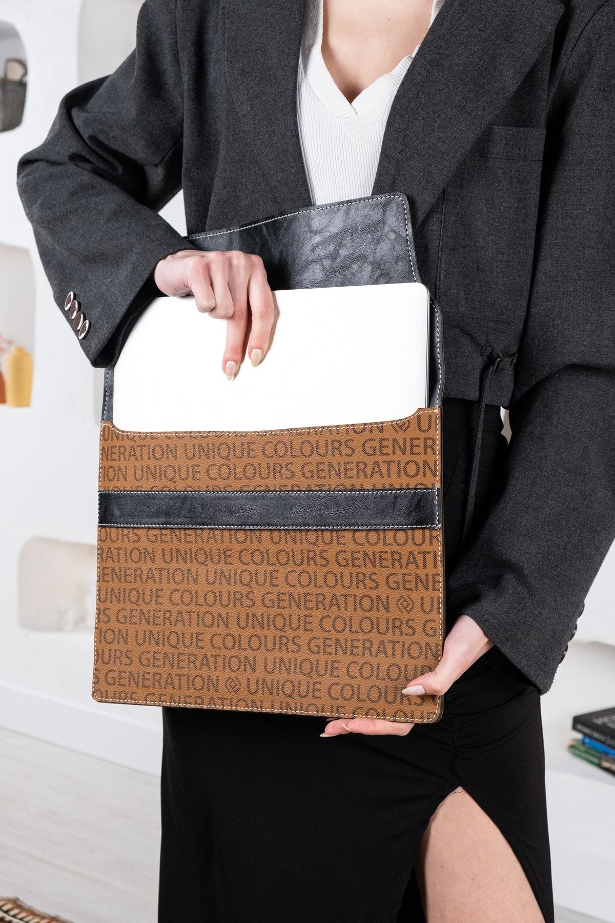 Dior sales laptop case