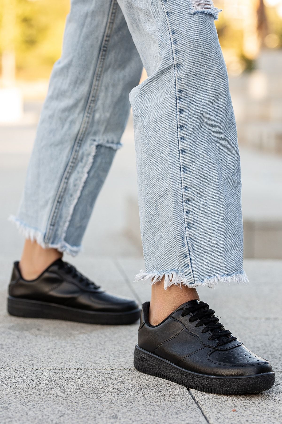 Thick sole outlet running shoes