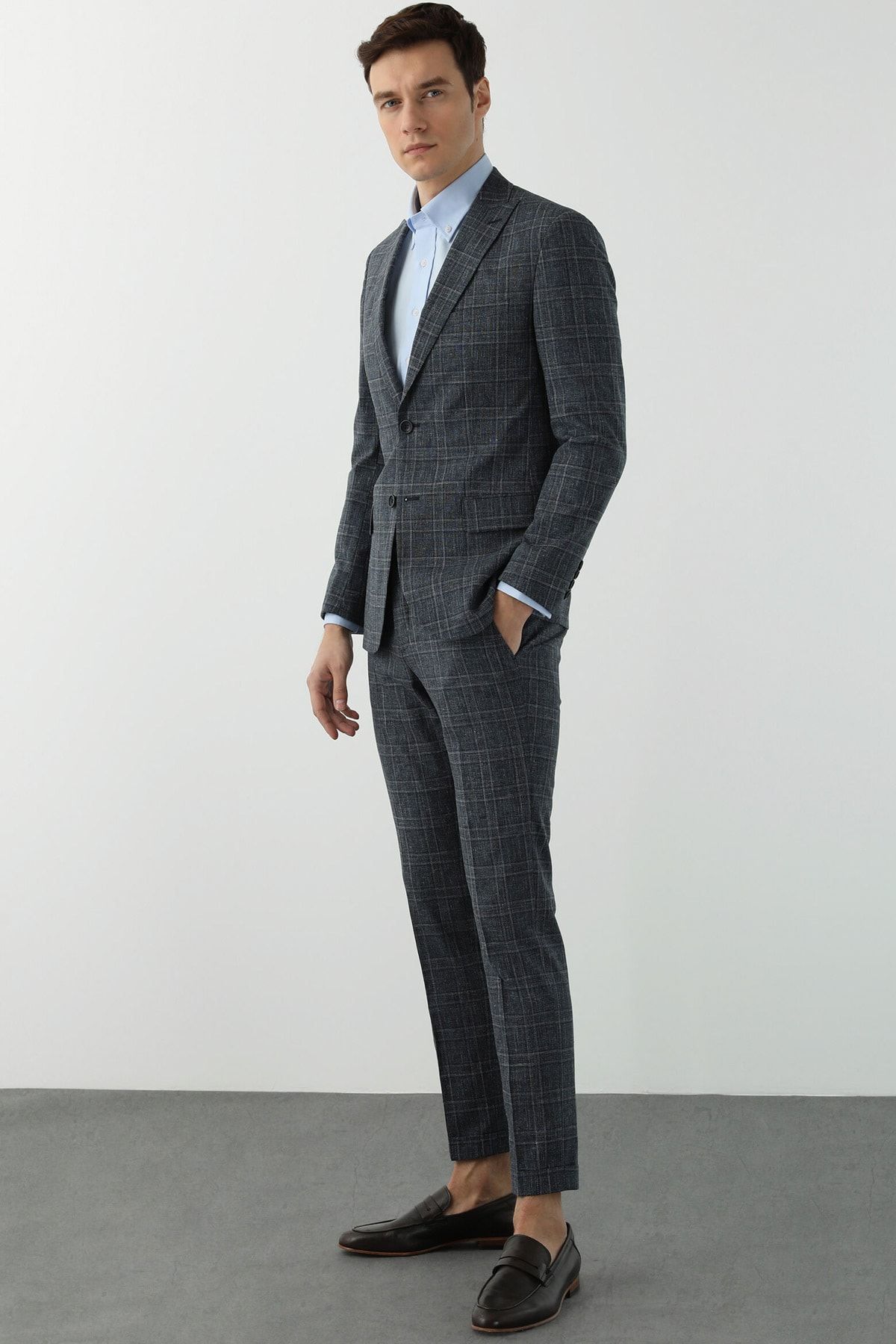 Network Erkek Slim Fit Lacivert Ekoseli Takım Elbise 1078613