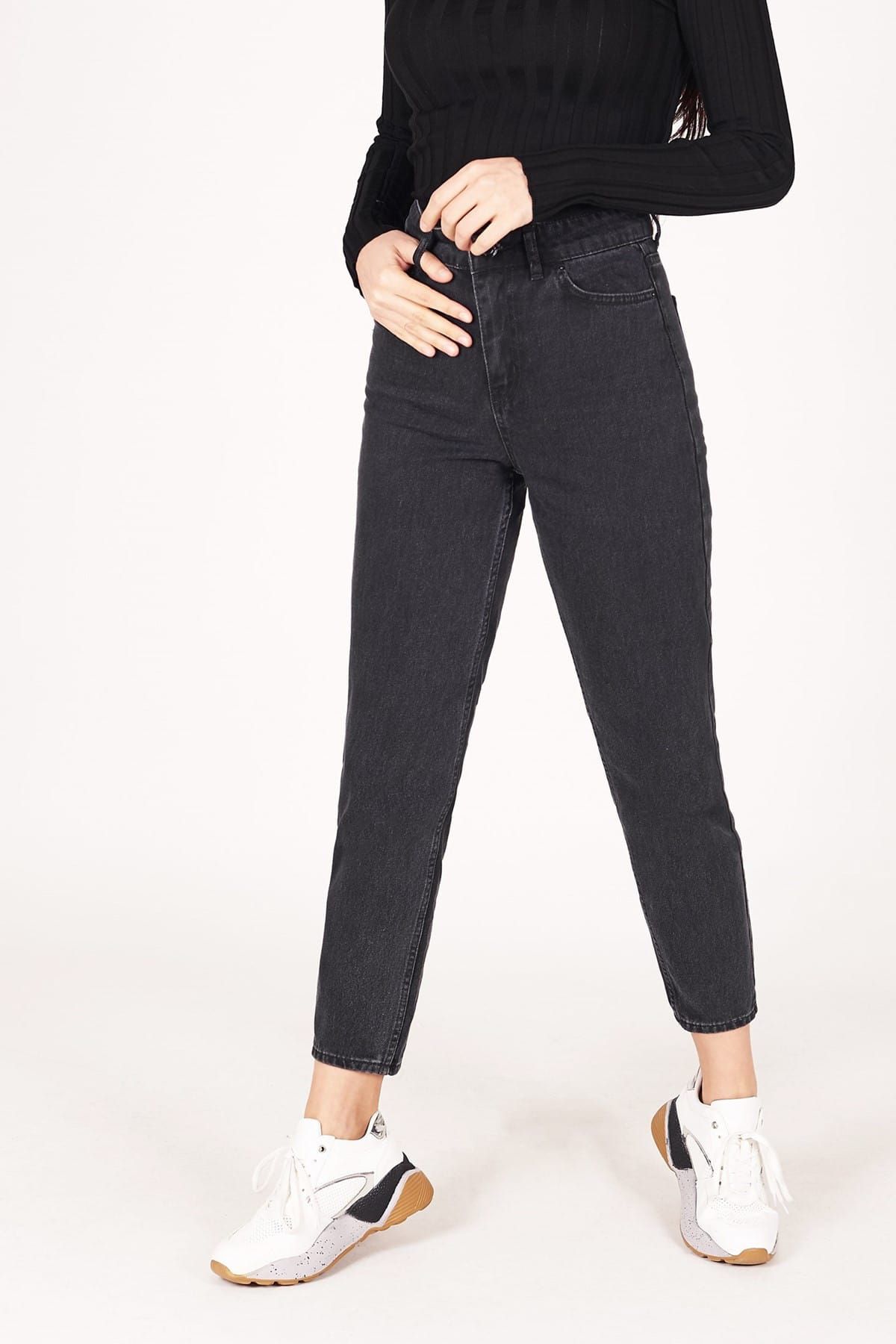 addax kadin fume mom jeans adx 0000015982 fiyati yorumlari trendyol