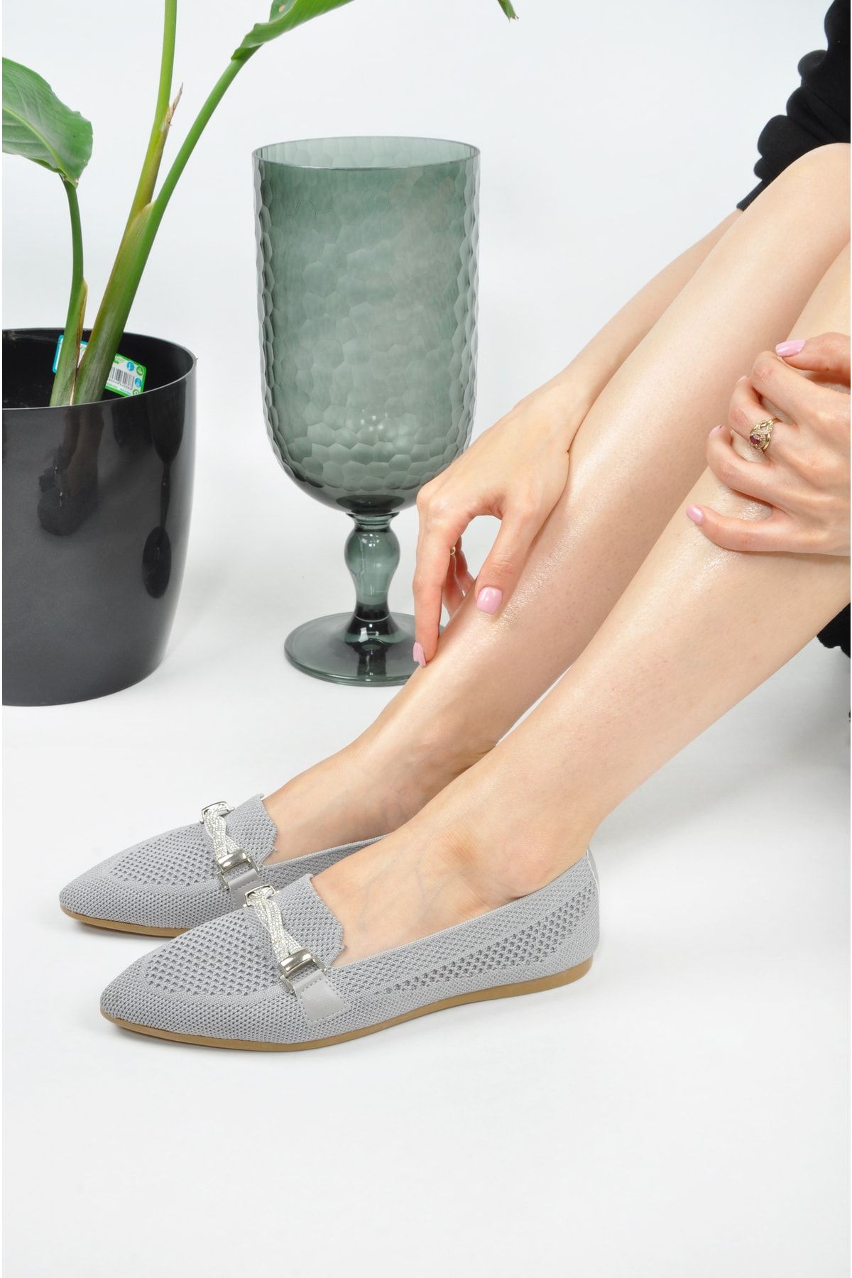 Grey flat shoes women's on sale