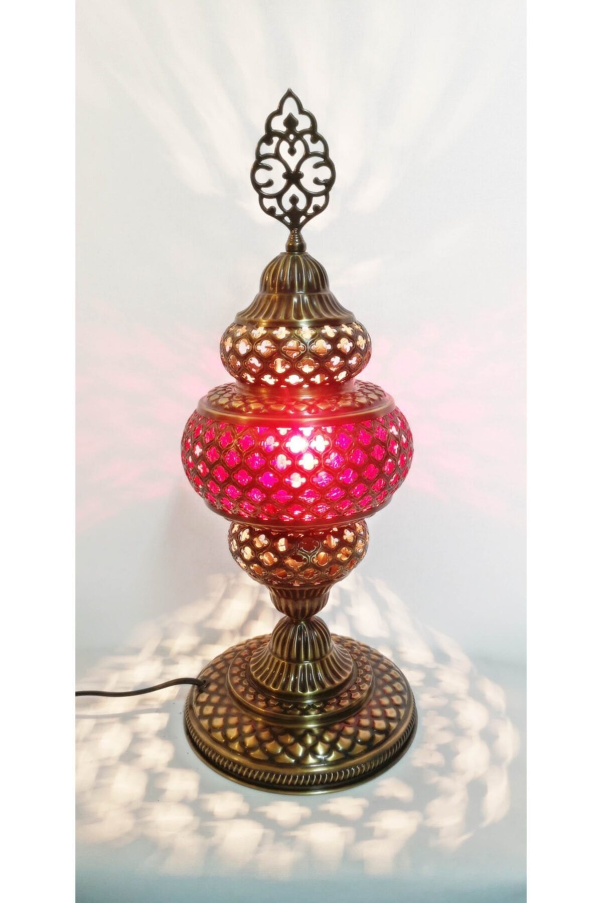 the istanbul lamp Otantik Osmanlı Pirinç Özel Tasarım Masa Lambası Kırmızı