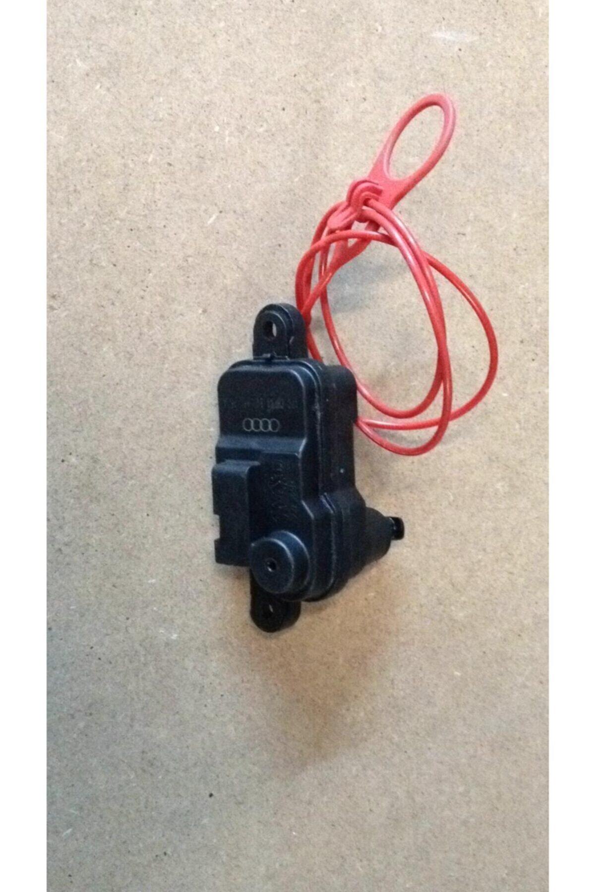 DMR A3 Depo Kapak Motoru 8v0862153a C8v0862153a Otodemır