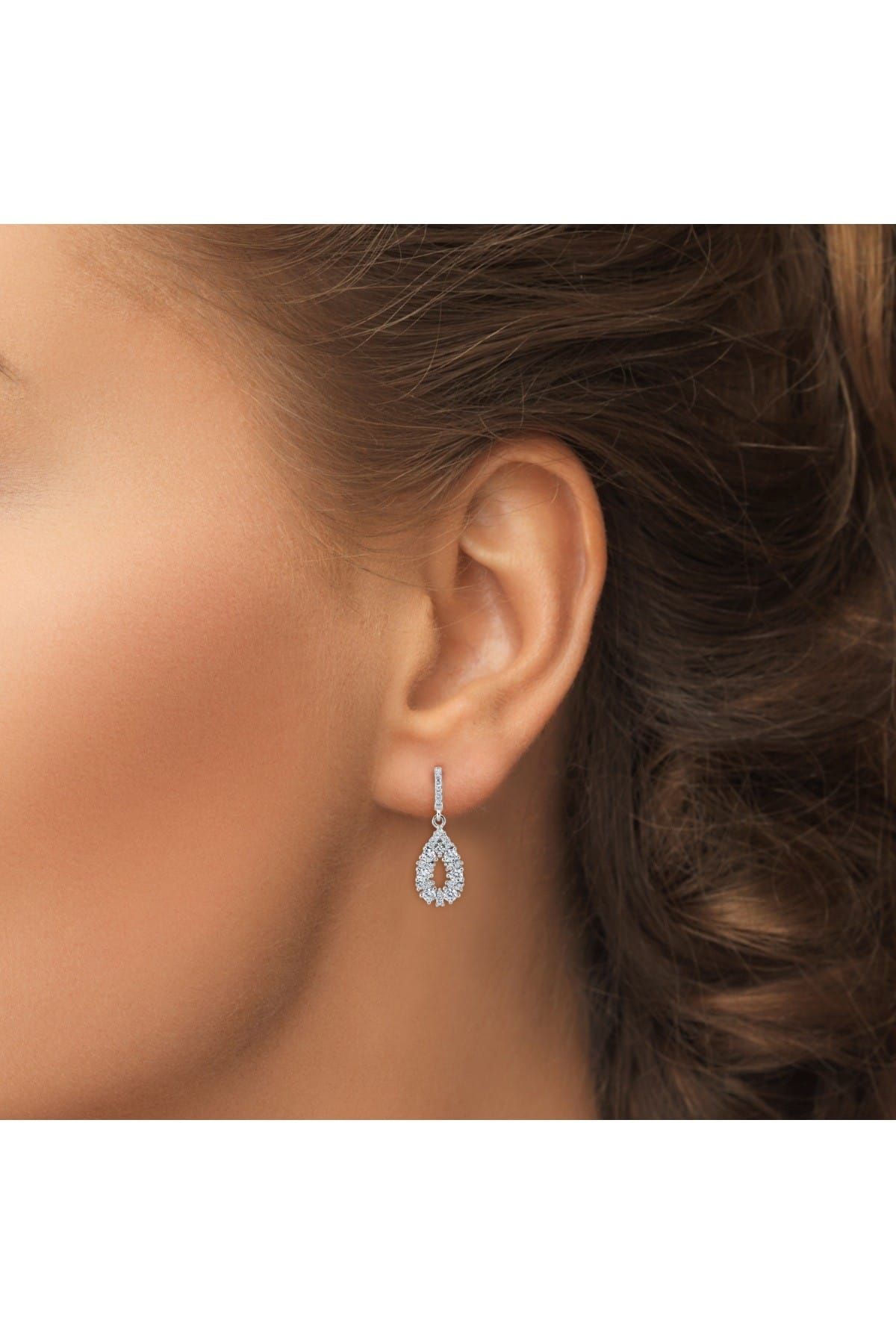 Carat Laboratories Kadın 0,94 Carat Fantezi Küpe CE21047