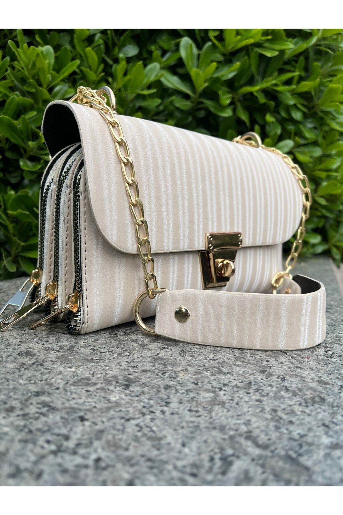 Off white best sale striped shoulder bag