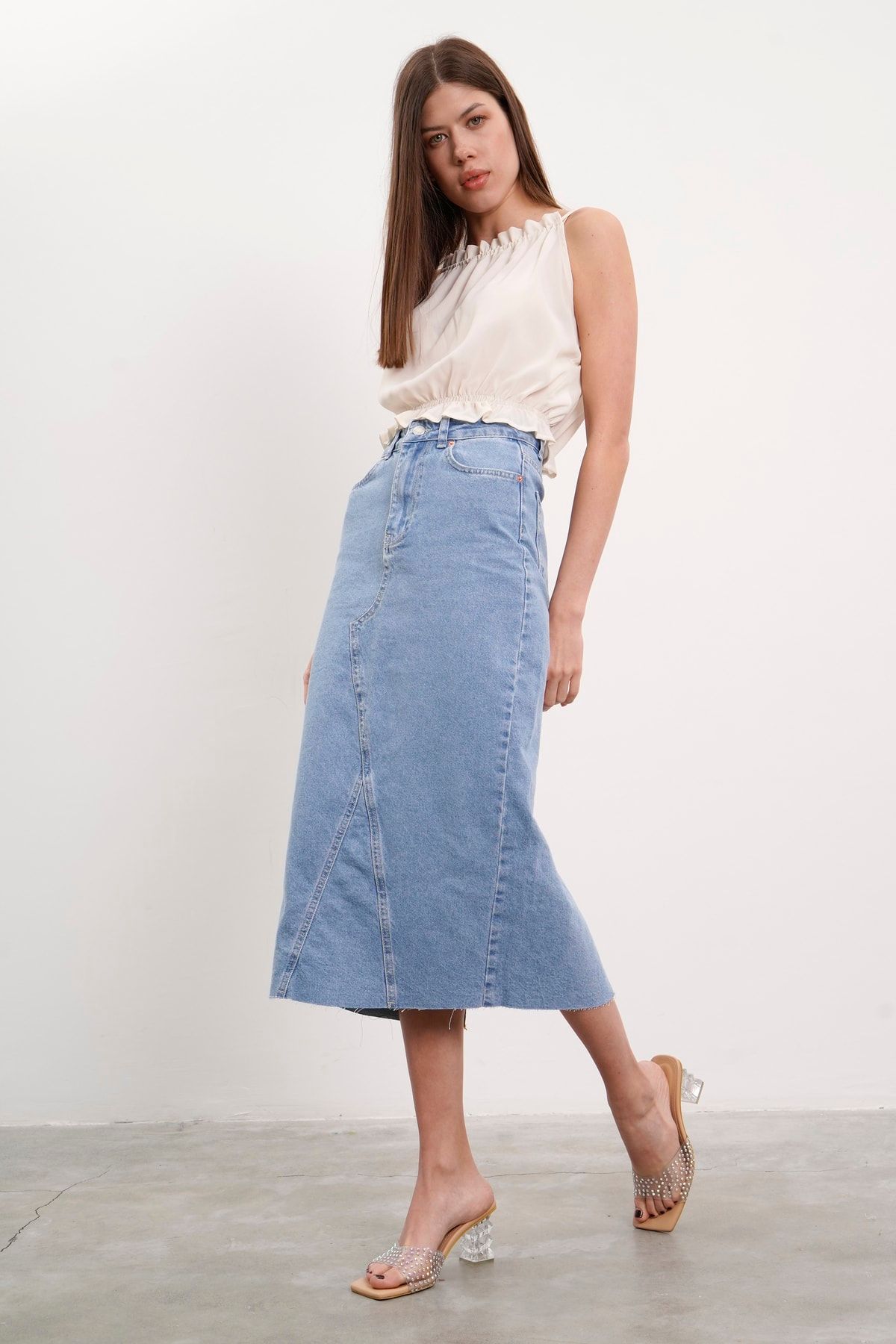 its basic Women s Blue Color Maxi Length 100 Cotton Denim Skirt