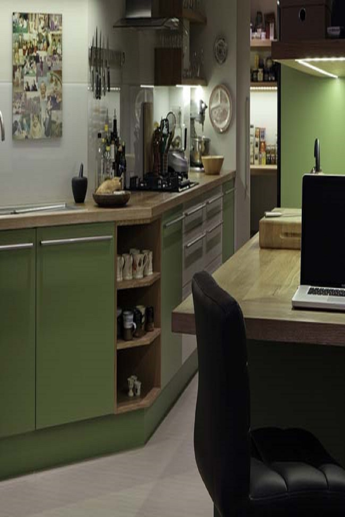 Ecce Parlak Yeşil Yapışkanlı Folyo  122 cm  x 6 mt