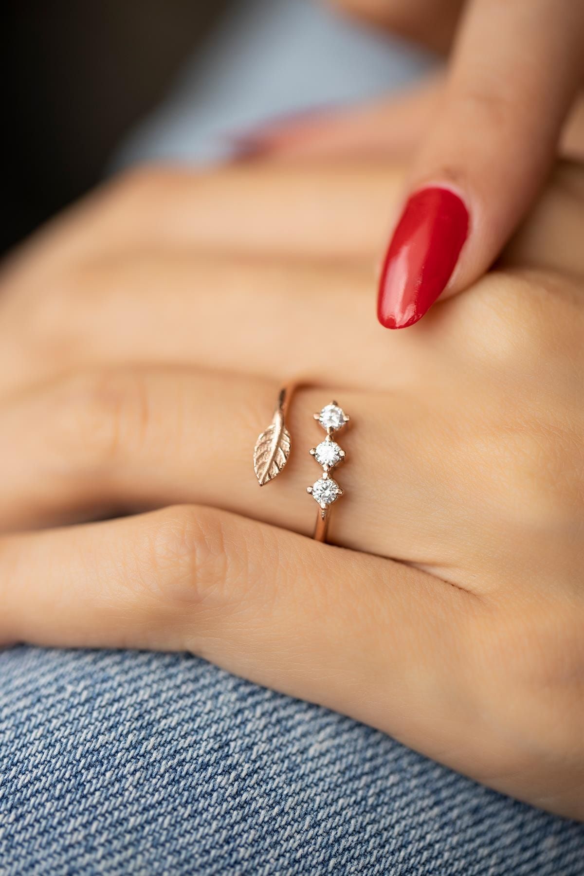 İzla Design Kadın Yaprak Model Zirkon Taşlı Rose Kaplama Gümüş İtalyan Yüzük PKT-İZLASLVR00260